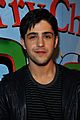 drake-josh-merry