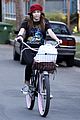 miley-biking