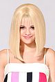 selena-blonde-again