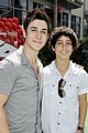 henrie-up