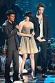 kristen-robert-vmas