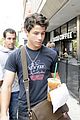 nick-starbucks