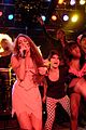 miley-rockroll