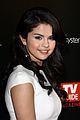 selena-hotlist
