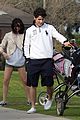 selena-nick-golf