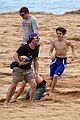 justin-bieber-no-shirt