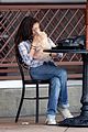 sarah-hyland-puppy