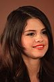 selena-fashion