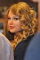 taylor-swift-blue