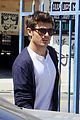 zac-efron-runs