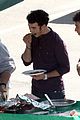 kevin-jonas-gloves