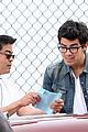 kevin-jonas-gloves