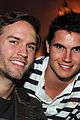 robbie-amell-stripes