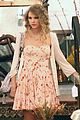 taylor-swift-surprise