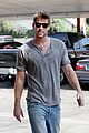 hemsworth-starbucks