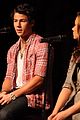 demi-jonas-chicago