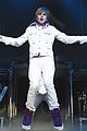 bieber-flying