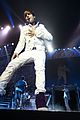 bieber-flying