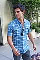 lautner-lily
