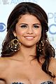 selena-win