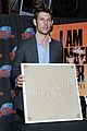 alex-handprint