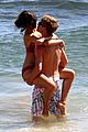 selena-kiss