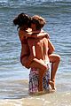 selena-kiss