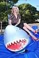 sara-shark