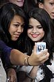 selena-muchmusic