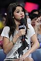 selena-muchmusic