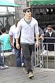 jonas-goodrem-sightseeing