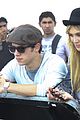 jonas-goodrem-sightseeing
