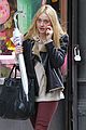 fanning-cellphone
