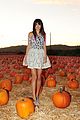 selena-pumpkin