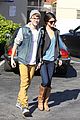 bieber-gomez-breakfast