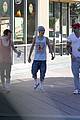 bieber-shirtless