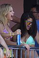 selena-balcony