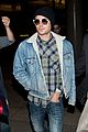 zac-hand
