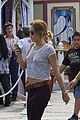 miley-disneyland