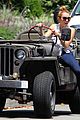 miley-jeep