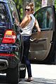 miley-jeep