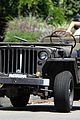 miley-jeep