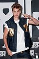 bieber-music-world