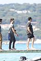 efron-noshirt