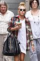 miley-plaid