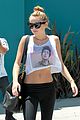miley-skateboard
