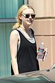 fanning-sunglass-workout
