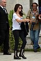 selena-arrives