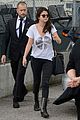 selena-arrives
