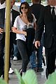 selena-arrives